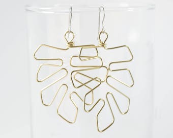 Monstera Leaf Earrings Monstera Jewelry Tropical Jewelry Boho Earrings Dangle Earrings Drop Earrings Statement Earrings Lightweight Earrings