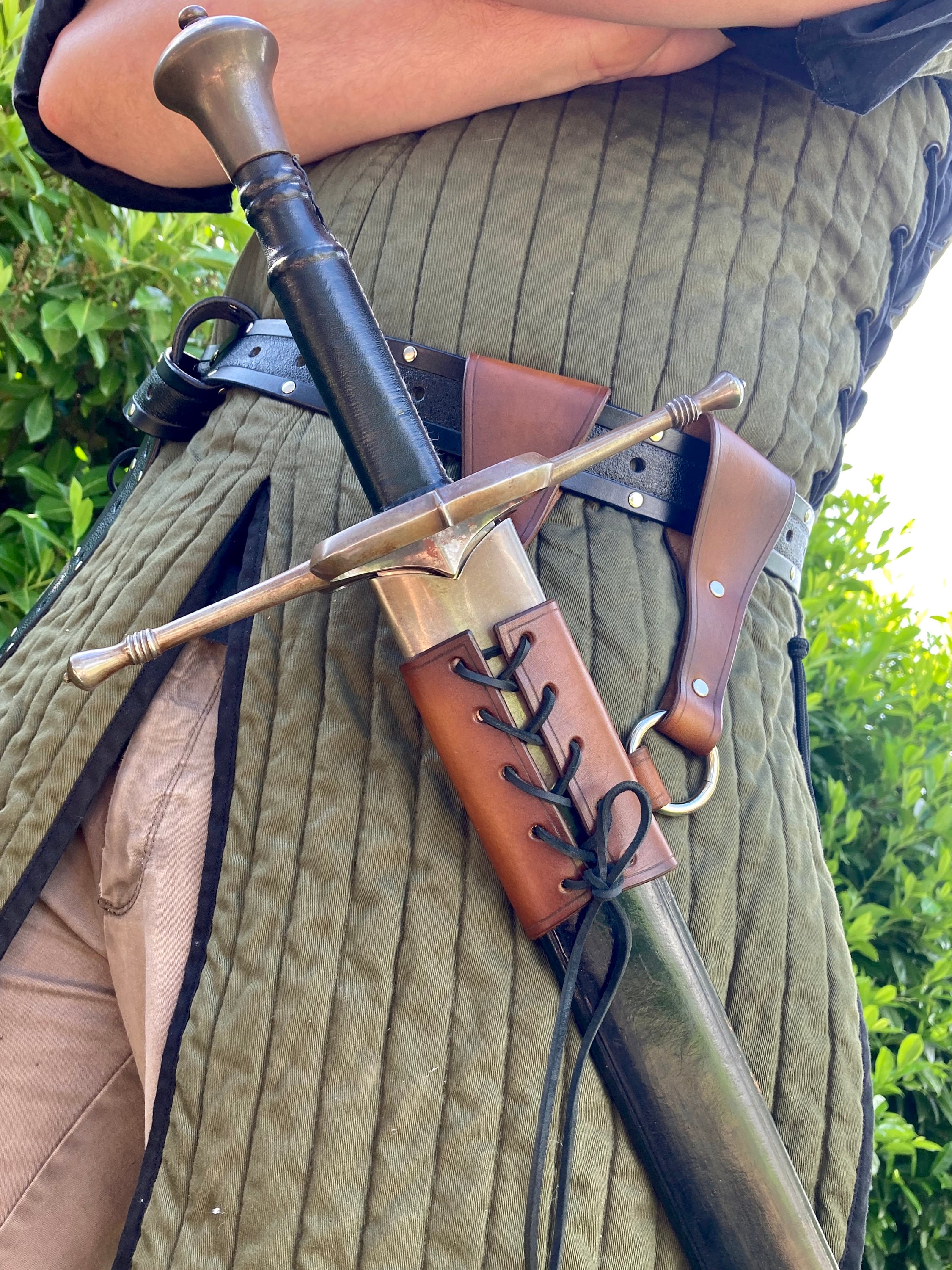 Side-Carry Sword Frog