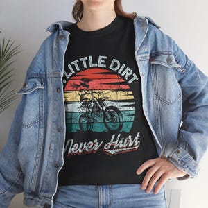 Vintage Style Mother&#39;s Day T-Shirt: Unisex Heavy Cotton Tee