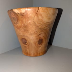 Wood bowl
