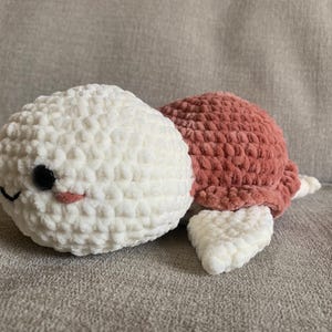 Amigurumi turtle – crocheted turtle – cuddly toy turtle – plush turtle – soft toy turtle – handmade i&i by design