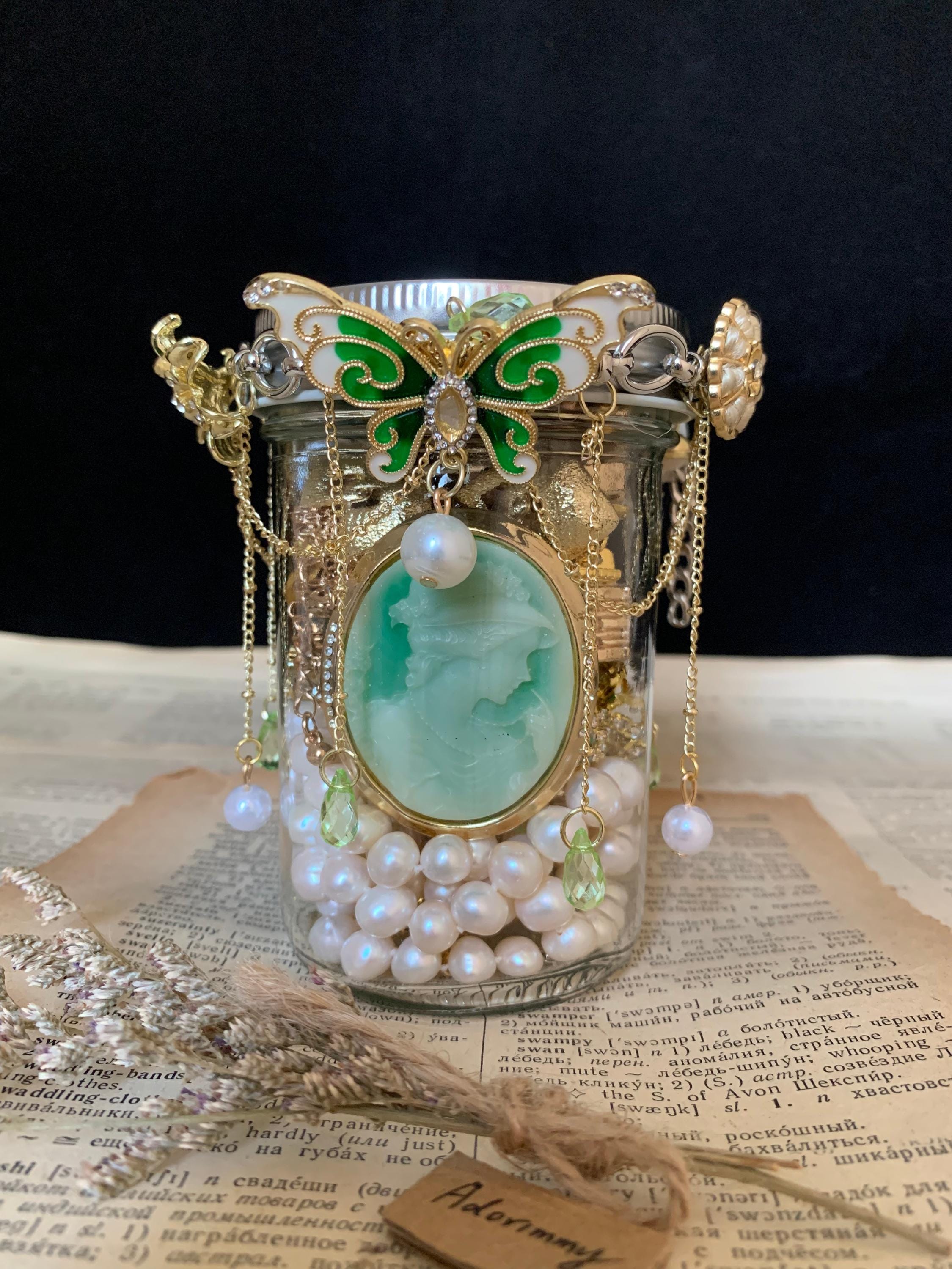 ジュエルズ バイ ジァー 赤ハードカバー JEWELS BY JAR ジュエリー