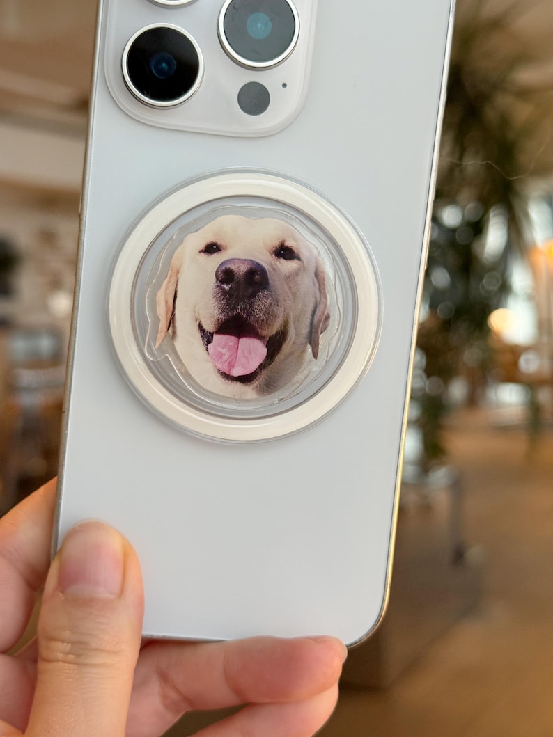 Personalized Pet Photo MagSafe Phone Grip, Custom Resin Phone Stand Head