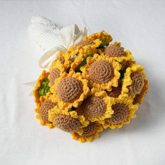Knitted Sunflower Bouquet Blanket, Handmade Flower Blanket Gift, Knit Floral Throw, Birthday Gift for Her, Mother's Day Gift