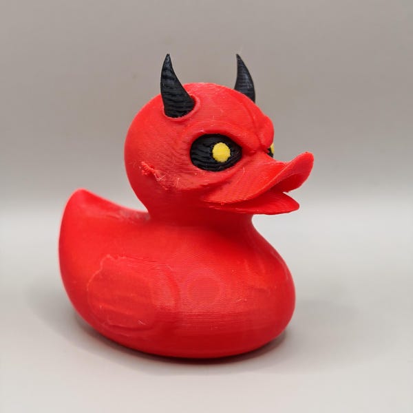 Devil Duck: 3D Printed PLA Figurine - Spooky Desk Decor
