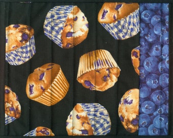 Blueberry Muffin Mug Rug handmade quilted