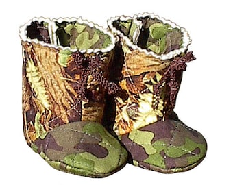 Camo Baby Boots, handmade quilted boy girl camouflage infant shoes