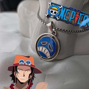 One Piece Ace Rotierende Anhänger Halskette - Anime Cosplay Geschenk
