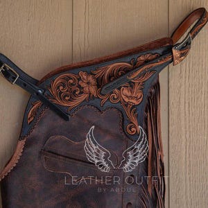 Chaparreras de cuero estilo western para hombre, hechas a mano: ante marrón desgastado, con flecos.