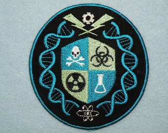 Mad Scientist Crest Iron on Patch 4.23&quot; x 4.52&quot;