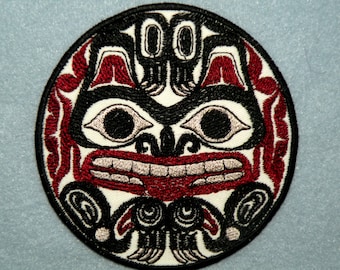Totem Grizzly Bear Iron on Patch 4"