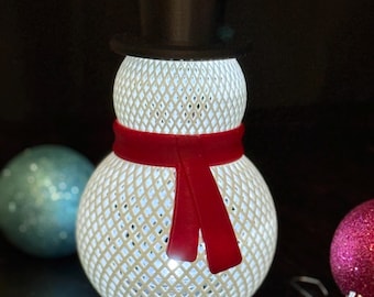 Lampada LED Tealight a forma di pupazzo di neve (stampata in 3D)