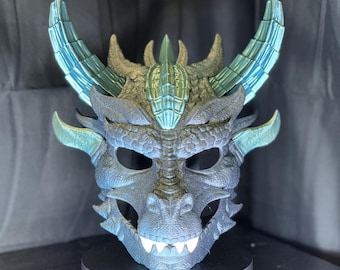 MEDIUM - Dragonborn Halloween Cosplay Dragon Mask