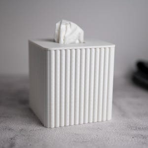 Modern Square Tissue Box Cover – 2 Sizes – Decorative Kleenex, Scotties & Puffs Holder – Multiple Colors