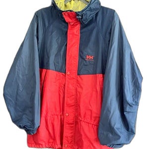 Chaqueta impermeable vintage Helly Hansen Sailing Color Block para hombre, tallas S-M, color rojo y azul.