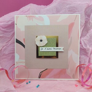 Carte pastel 15x15 cm faite main – Design doux et raffiné avec éléments en relief fleur blanche– Carte chic avec enveloppe incluse
