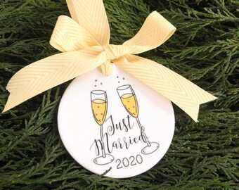 Just Married Christmas Ornament - Our First Christmas Ornament, Wedding Gifts,  Engagement Gifts, Xmas Decorations, Holiday Gifts