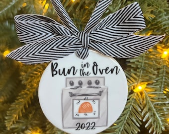We're Expecting Baby Christmas Ornament - Bun in the Oven Baby Announcement Christmas Ornament - Pregnancy Announcement - Pregnancy Ornamen