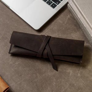 Federmäppchen aus Leder mit Gravur, Federmäppchen aus Leder mit Gravur, Federmäppchen aus Leder, Federmäppchen aus Leder, Federmäppchen aus Leder mit Gravur