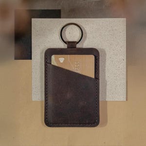 Personalisierter Lederausweishalter, Ausweishalter Schlüsselanhänger, Ausweishalter mit Gravur, Ausweishalter aus Leder, Ausweishalter Schlüsselanhänger, Ausweisschutz