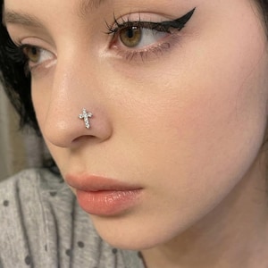 18G Cross L-Shaped Nose Stud | Full Zirconia Diamond Jewelry | Hypoallergenic Titanium Steel Piercing | 0.8x7mm Gold Silver Nose Ring