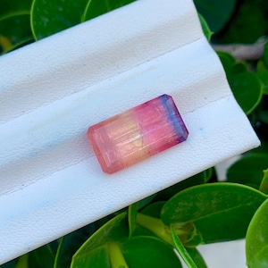 Multi Color’s Turmalin | obehandlad | 8,5 karat | Etiskt framställd