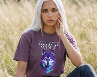 Glitch Wolf Cyberpunk Shirt: Synthwave Gamer Sweatshirt Hoodie