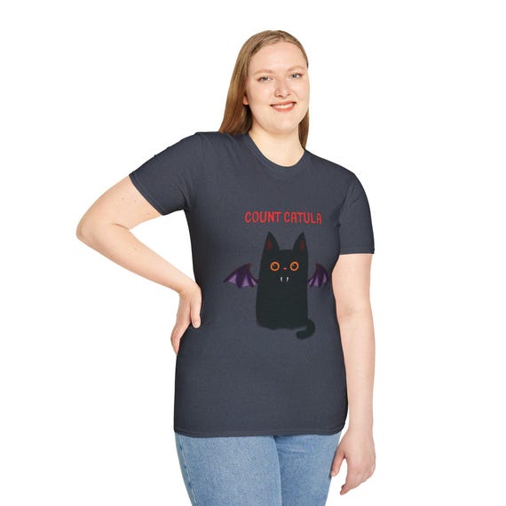 Count Catula T-Shirt: Funny Vampire Cat Graphic Tee