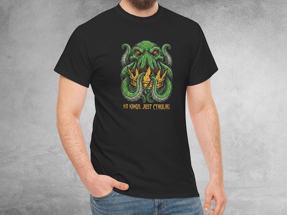 Call of Cthulhu Shirt | Lovecraft Horror | Gothic Dark Fantasy Gift