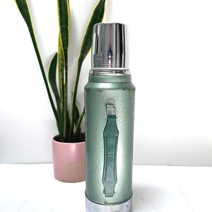 Vintage Stanley Aladdin Thermos 1 Quart Thermos Green and Chrome Retro Coffee Thermos image 4