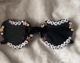 Sam fender concert glasses