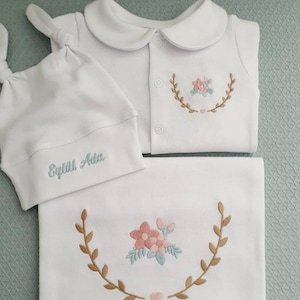 Baby Girl Coming Home Outfit, Monogrammed Newborn Set, Personalized Baby Gift, New Baby Gift, Organic Baby Clothes, Baby Hospital Outfit