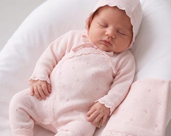 Rosa Strick-Strampler, Mütze und Decke für Babys (0-3 Monate), Baumwoll-Erstausstattung
