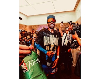 Shai Gilgeous-Alexander-finalernas MVP-affisch - Shai Gilgeous-Alexander med finalfirande, OKC Thunder basketkonst, tryck för man cave
