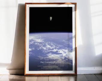 Challenger Print, Untethered Spacewalk Poster, NASA Wall Art, Bruce McCandless, Space History Art, Vintage Space Photo, Cosmic Void, 1984