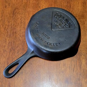 RARE Wagner Pie Logo #3 Cast Iron Skillet 1053