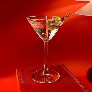 Martini Candle Cocktail Candle Realistic Drink Candle Gift for Cocktail Lovers Extra Olives Martini Unique Gift for Her Home Bar Decor