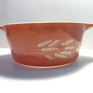 Vintage Orange Golden Harvest Rust Casserole Dish Bowl Pyrex 475-B 2.5 Without Lid