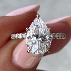 2.5 CT Pear Lab Grown Diamond Engagement Ring: 14K Gold Hidden Halo, IGI Certified