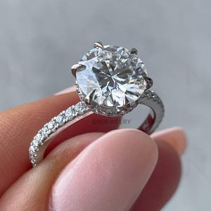 2 ct Round Brilliant Cut Lab Grown Diamond Ring, E VS1 IGI Certified, Hidden Halo Engagement Ring, 14k Gold Round Pave Set Ring for Her