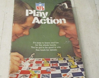 Vintage 1976 Tudor Games NFL Play Action board game INCOMPLETE Missing 1 player and jersey numbers