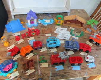 Vintage 1998 and 2000's Fisher Price Little People replacement set parts and vehicles from Farm, Zoo, City CHOOSE