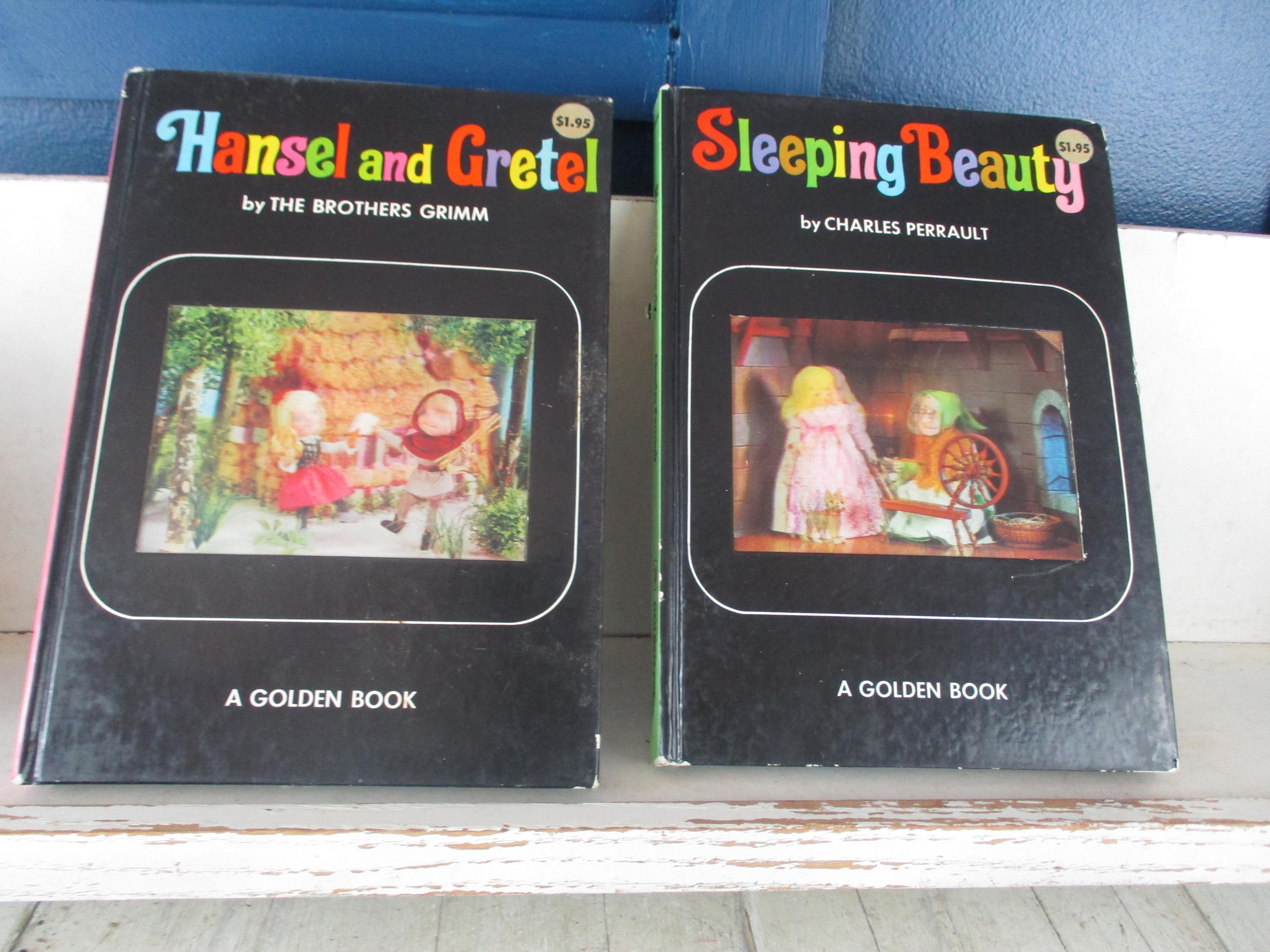 Lot of 2 Vintage 1966 Golden Press Holographic Fairy Tale Books