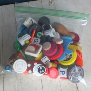 Loose Parts Play / Vintage confetti :) Mix of game parts, dice, jacks, marbles etc in plastic storage container or in bag Please specify image 2