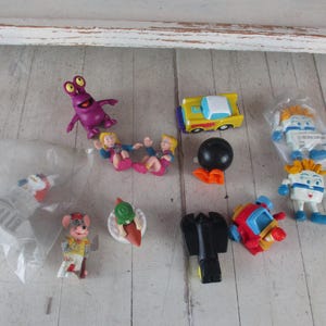 超レア　ホワイトキャッスル　White Castle ミールトイ　ビンテージ LOT OF (11) VINTAGE White Castle kids meal box TOYS NEW