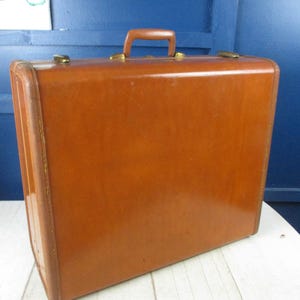 Samsonite Vintage mittel / groß braun Koffer NO KEY für Reise-Aufbewahrung Dekor Messen Veranstaltungsorte 21 x 17 x 8 ungefähr