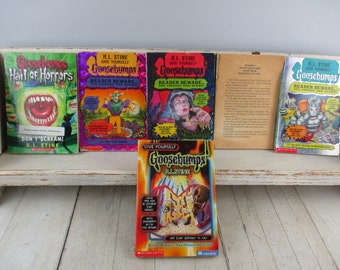 Lot of 6 Goosebumps books Give Yourself Goosebumps Nos 12, 14, 16, 21, and 39  and Hall of Horrors Don't Scream