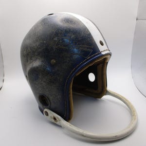 1950s football helmet for sale Riddell RT2 Vintage Rare Snap In Jaw Pads Type WESTBROOKSPORTSCARDS Vintage Wilson H 630 Youth