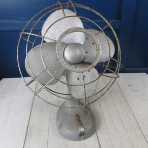 Vintage Non-Working 14" Westinghouse  Metal Fan Table top Untested Needs new wiring