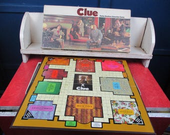 CLUE vintage 1972 CLUE board game Parker Brother's Detective Game COMPLETE Mrs. White did it with the candlestick in the kitchen